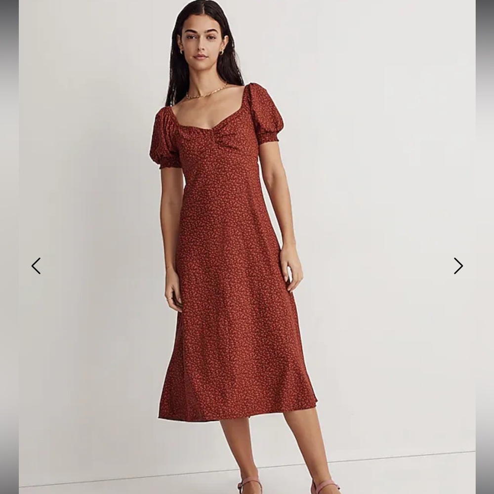 Madewell Sweetheart Puff-Sleeve Midi Dress in Carmine Floral